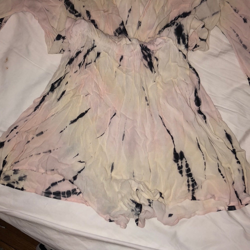 multi colored romper - Picture 2 of 5